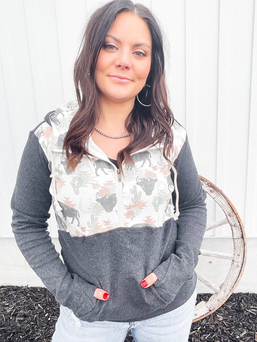 Buffalo Roam Half Zip Hoodie {Ampersand} – The Dirt Road Fashionista