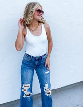 Distressed Wide Leg Jeans