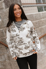 HalfZip Sweatshirt - Chasing Moments