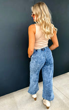 Charlie Cinch Hem or Wide Leg Jeans