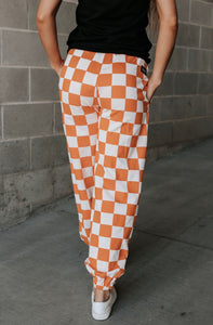 Pumpkin Spice Checkered Joggers {Ampersand}