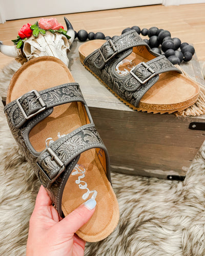 The Berry Tooled Sandals {Charcoal}
