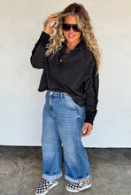 Marley Button Pullover {Black}