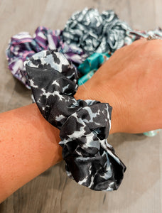 Stay Western Scrunchies