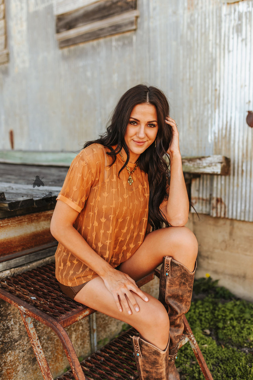 Cowtown Cutesy Lace Tee {Saddle}