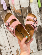 The Jazmin Sandals {Pink}
