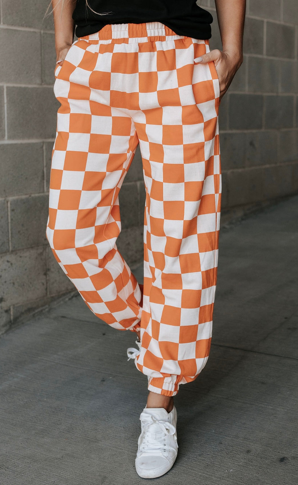 Pumpkin Spice Checkered Joggers {Ampersand}