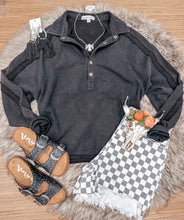 Marley Button Pullover {Black}