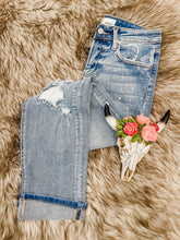 The Glamorous Distressed Boyfriend Jeans {Vervet}