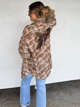 The Juniper Plaid Button Up {Brown}