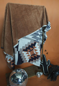 Santa Fe Dust Blanket