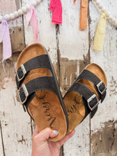 The Jazmin Sandals {Black}