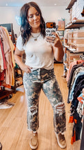Camo Kreek Distressed Jeans