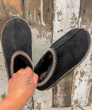 The Georgina Slip Ons {Black}