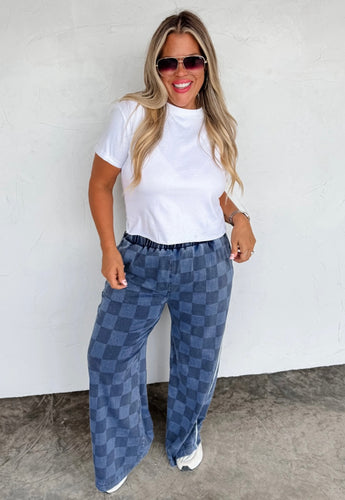 Checkered Wide Leg Jeans