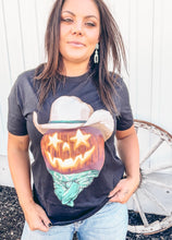 Punchy Pumpkin Tee