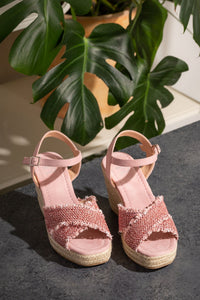 Elinor Wedge in Pink