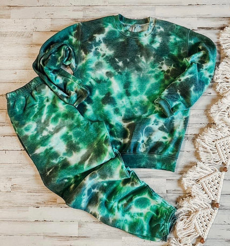 Green With Envy Tie Dye Pullover Sweatshirt