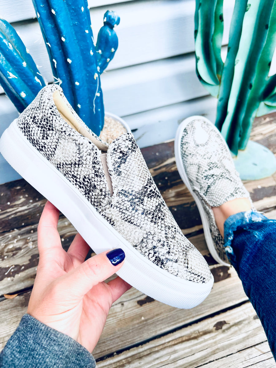 The Genesis Sneaker by Very G {Snake} – The Dirt Road Fashionista
