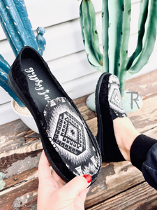 The Robin Sneaker by Gypsy Jazz {Black}