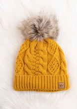 Cableknit Pom Beanie